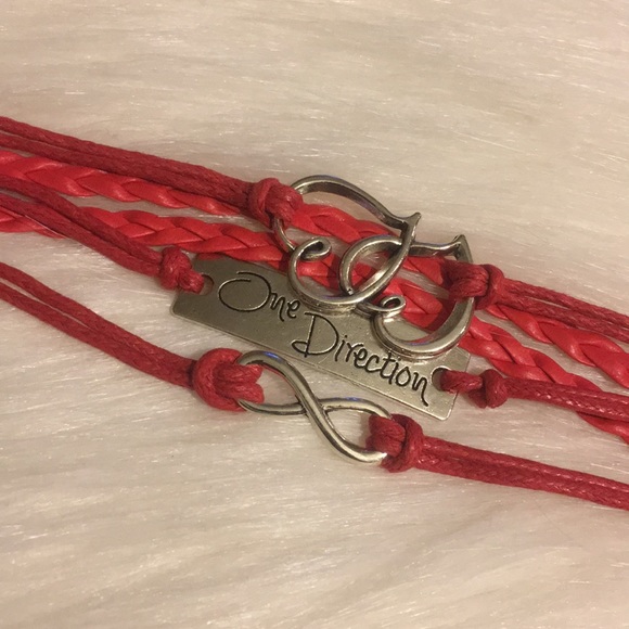 Multilayered Leather Charm Bracelet - Picture 3 of 3